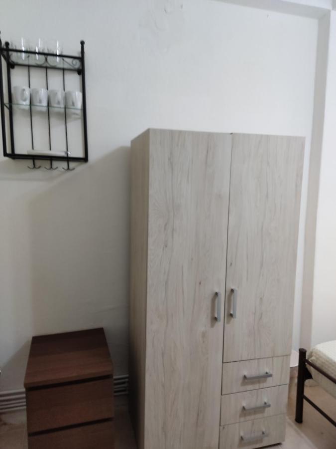 Pure Urban Metro Kato Patisia Apartment Athens Exterior photo