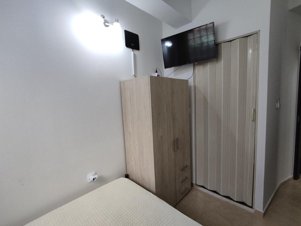 Pure Urban Metro Kato Patisia Apartment Athens Exterior photo