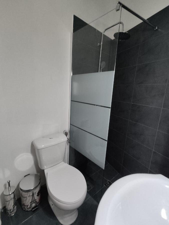 Pure Urban Metro Kato Patisia Apartment Athens Exterior photo